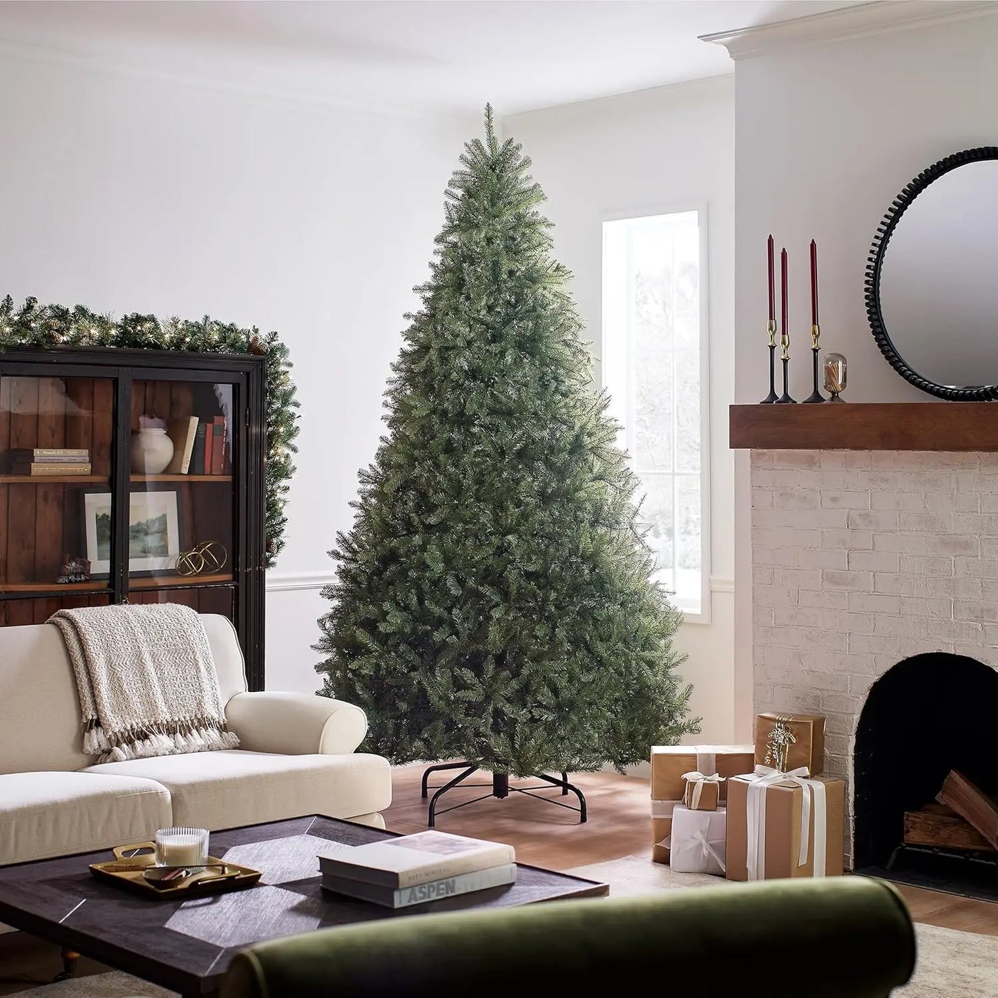 Artificial Full Christmas Tree, Green, Dunhill Fir